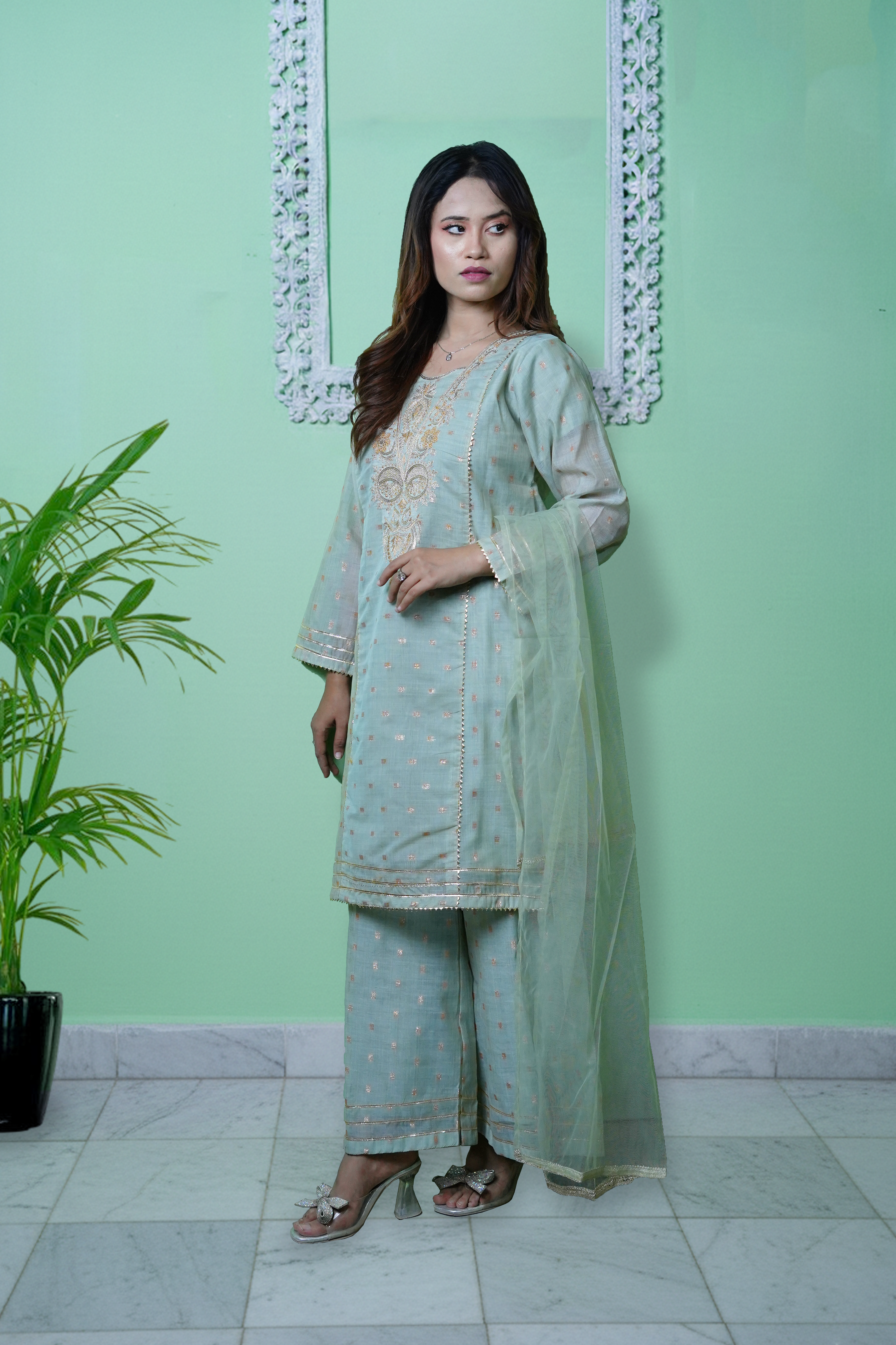 ANGOORI BANARSI COTTON RESHAM & ZARI EMBROIDERED SHIRT & PLAZO – 3PC - LS-08