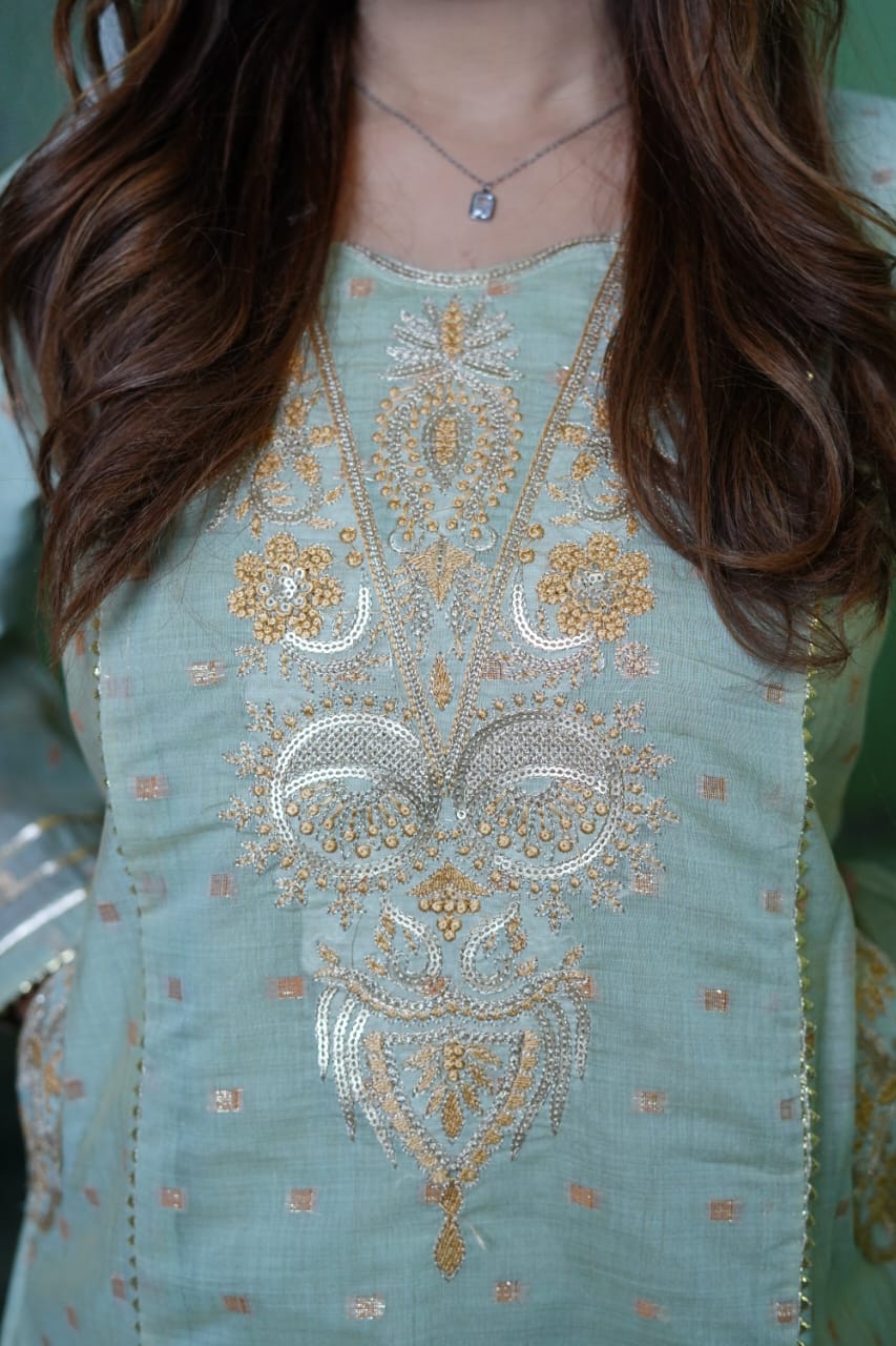 ANGOORI BANARSI COTTON RESHAM & ZARI EMBROIDERED SHIRT & PLAZO – 3PC - LS-08